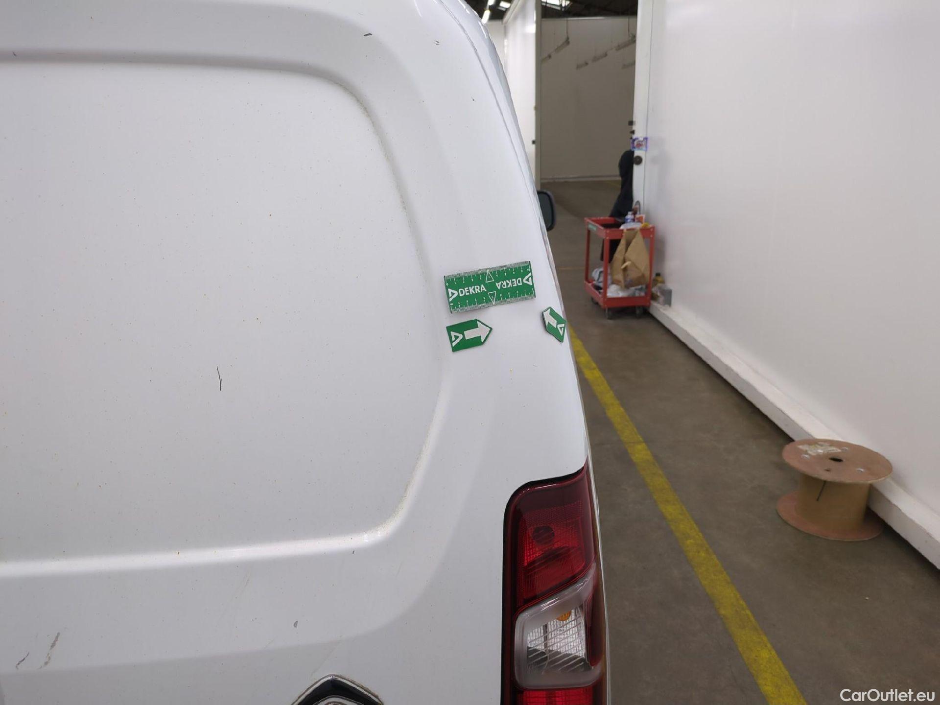  Citroen  Berlingo  Fourgon Club M 650 1.5 BlueHDi 75CV BVM5 E6dT #41