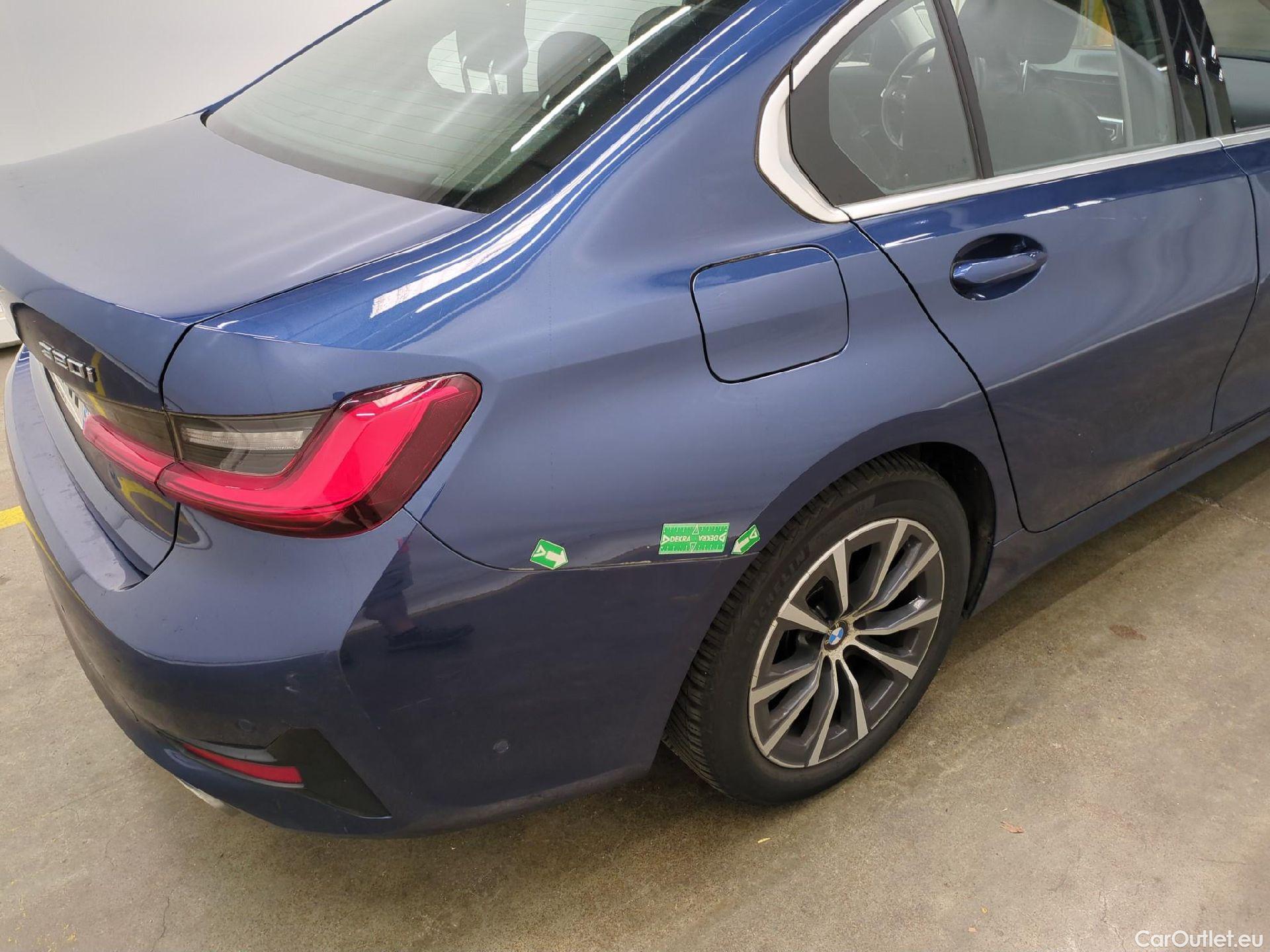  Bmw  Serie 3 Série 3 Lim. 320 i Lounge 2.0 185CV BVA8 E6d #47