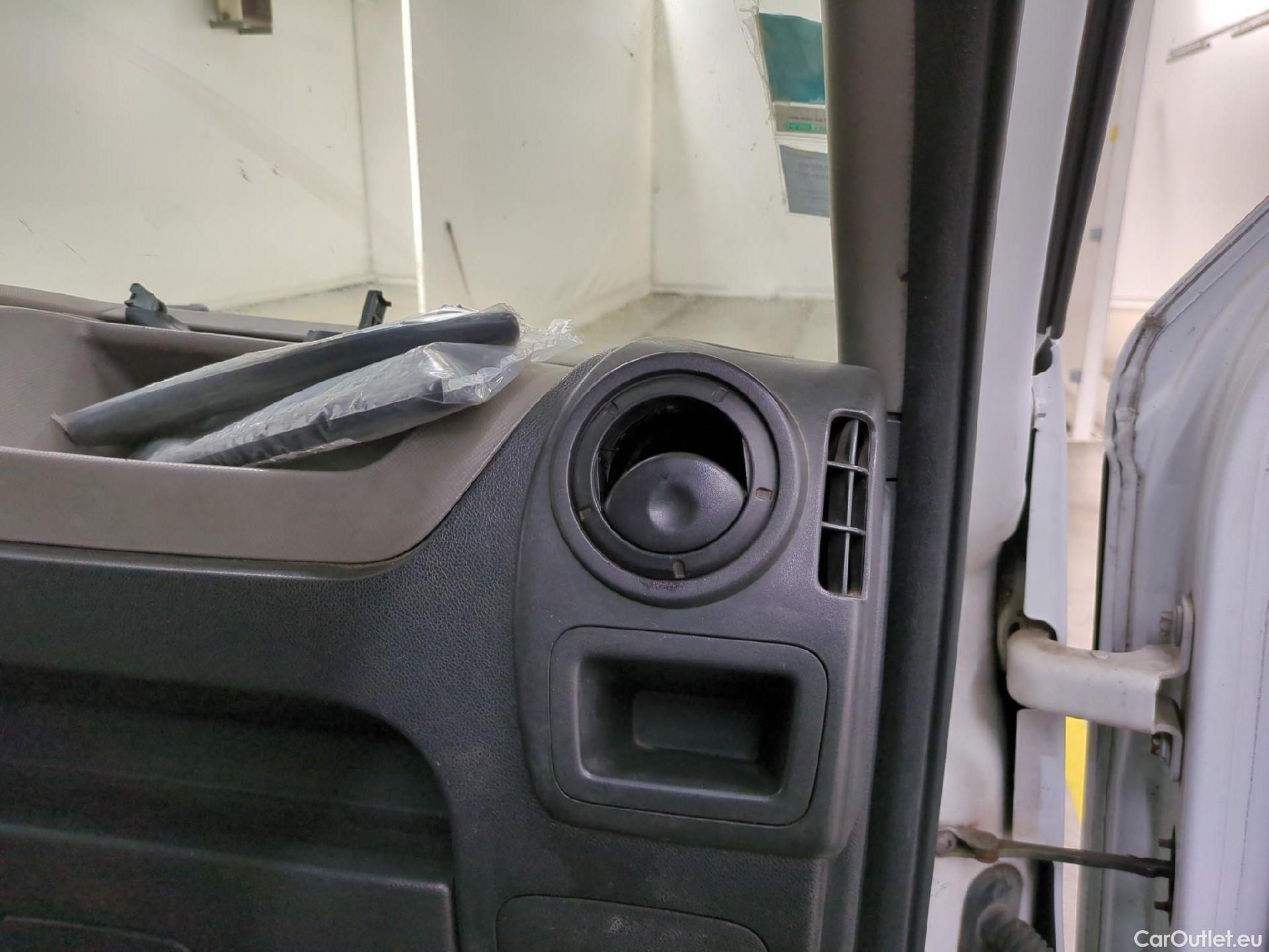  Renault  Master  Chassis dble Cabine L3H1 3 5t 2.3 dCi 145CV BVM6 7 Sieges E5 #6