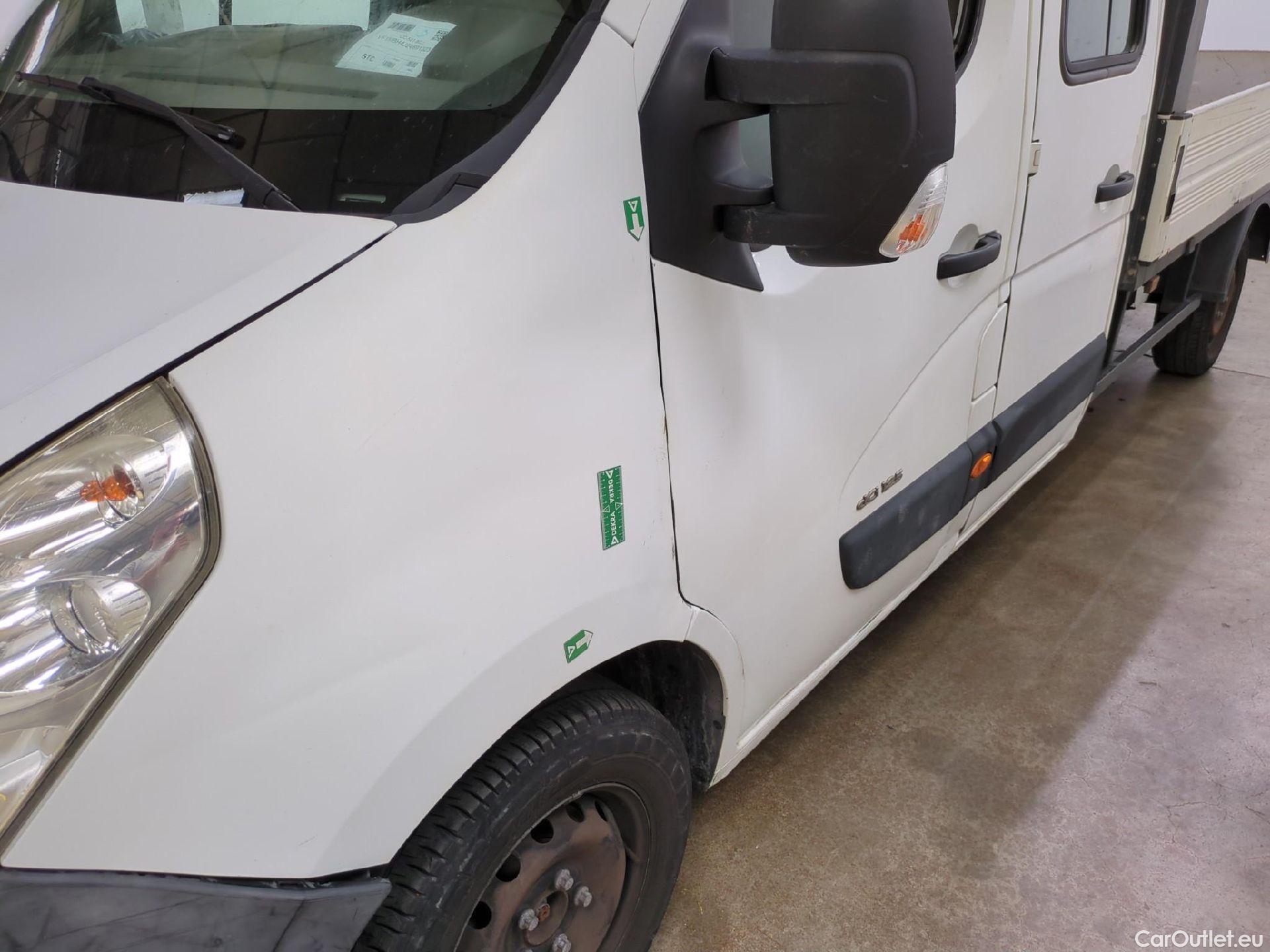  Renault  Master  Chassis dble Cabine L3H1 3 5t 2.3 dCi 145CV BVM6 7 Sieges E5 #97