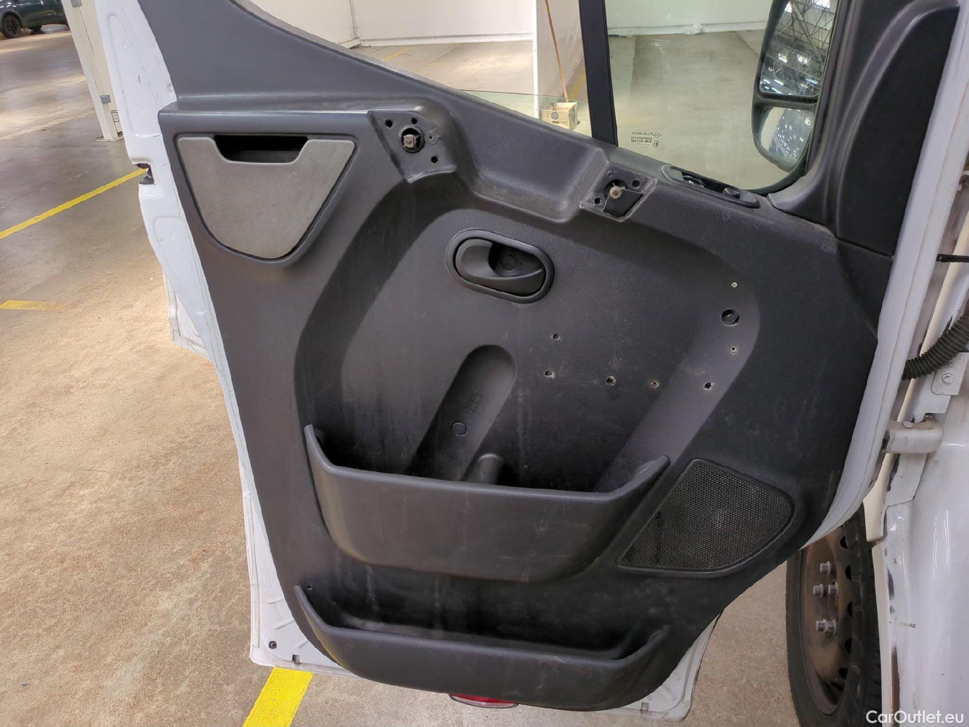  Renault  Master  Chassis dble Cabine L3H1 3 5t 2.3 dCi 145CV BVM6 7 Sieges E5 #10