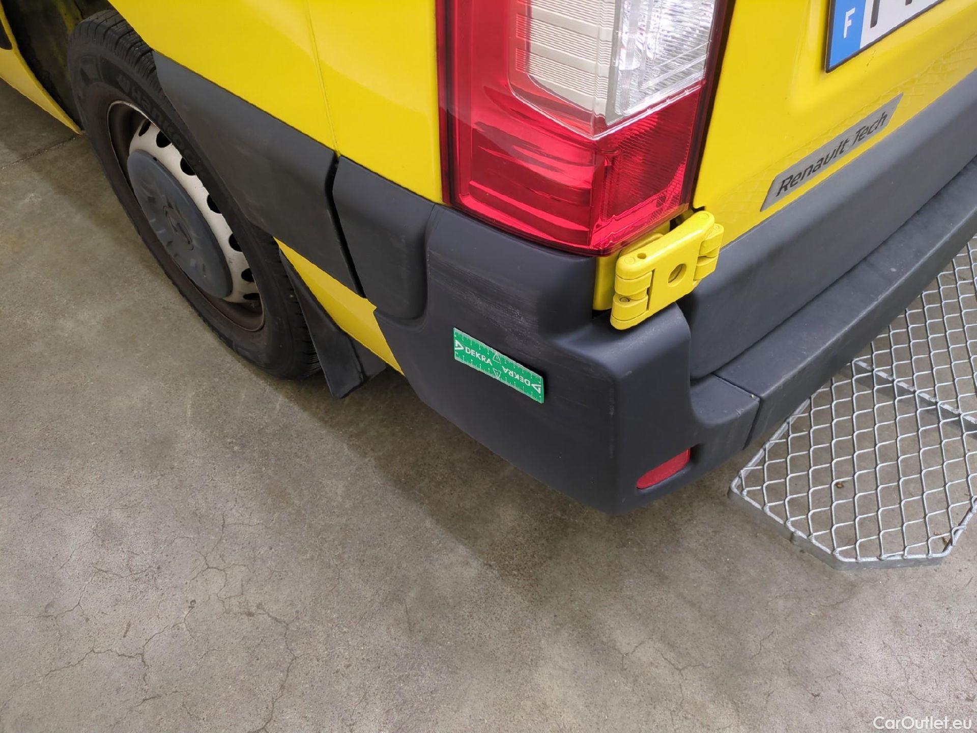  Renault  Master RENAULT  / 2019 / 4P / Fourgon tôlé FG Z.E.Tr CF F3100 L2H2 R75 AI - 19 #33