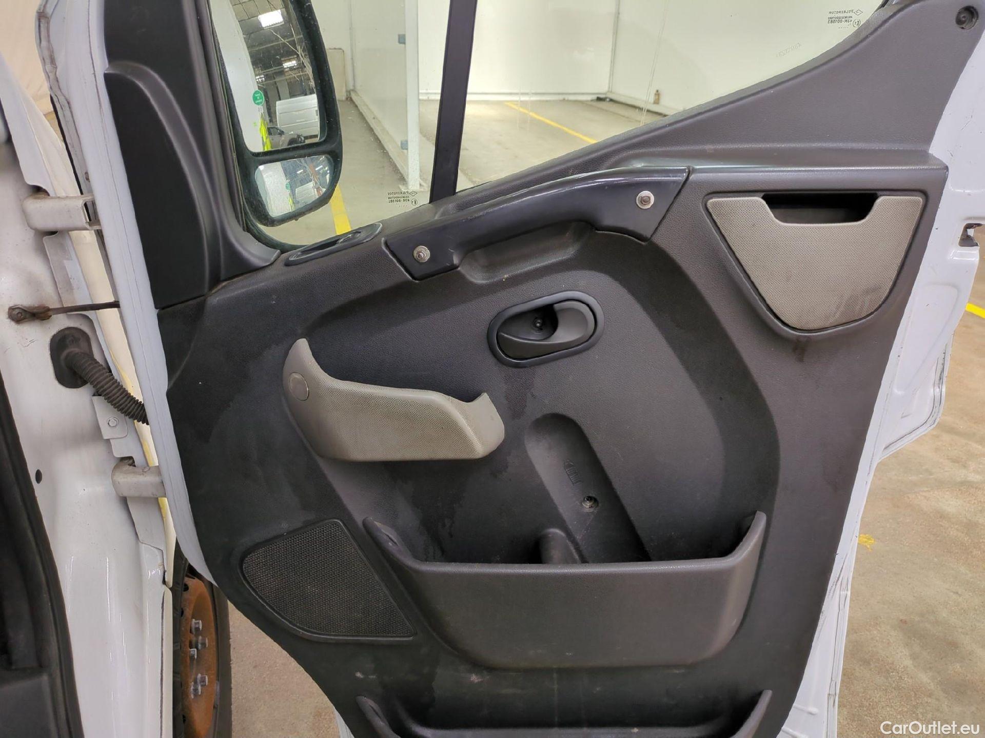  Renault  Master  Chassis dble Cabine L3H1 3 5t 2.3 dCi 145CV BVM6 7 Sieges E5 #7
