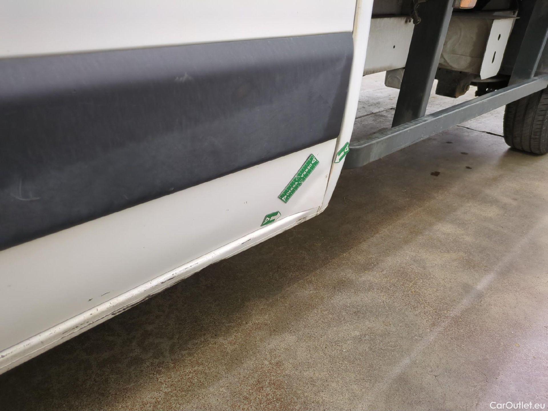  Renault  Master  Chassis dble Cabine L3H1 3 5t 2.3 dCi 145CV BVM6 7 Sieges E5 #124