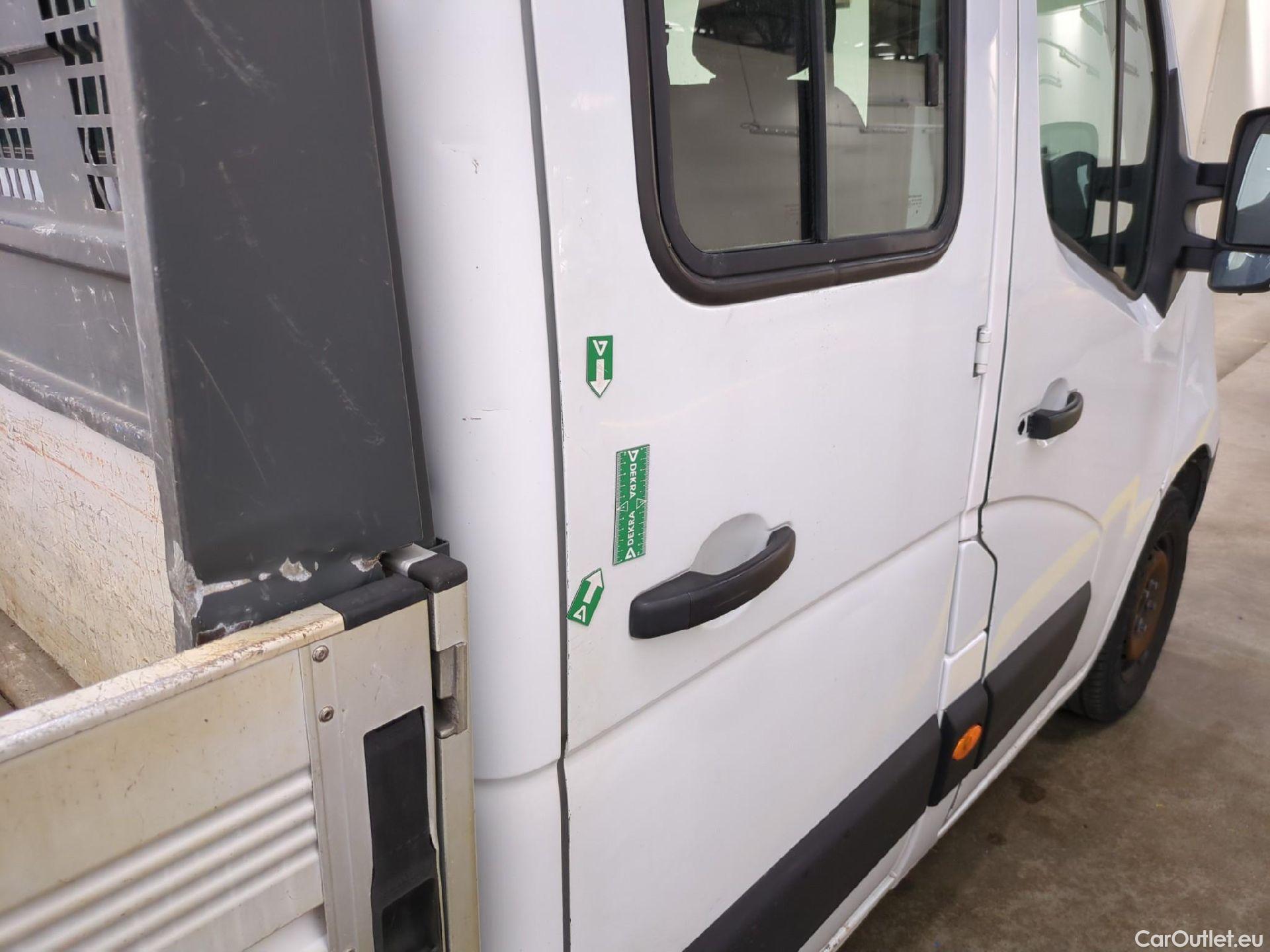  Renault  Master  Chassis dble Cabine L3H1 3 5t 2.3 dCi 145CV BVM6 7 Sieges E5 #74