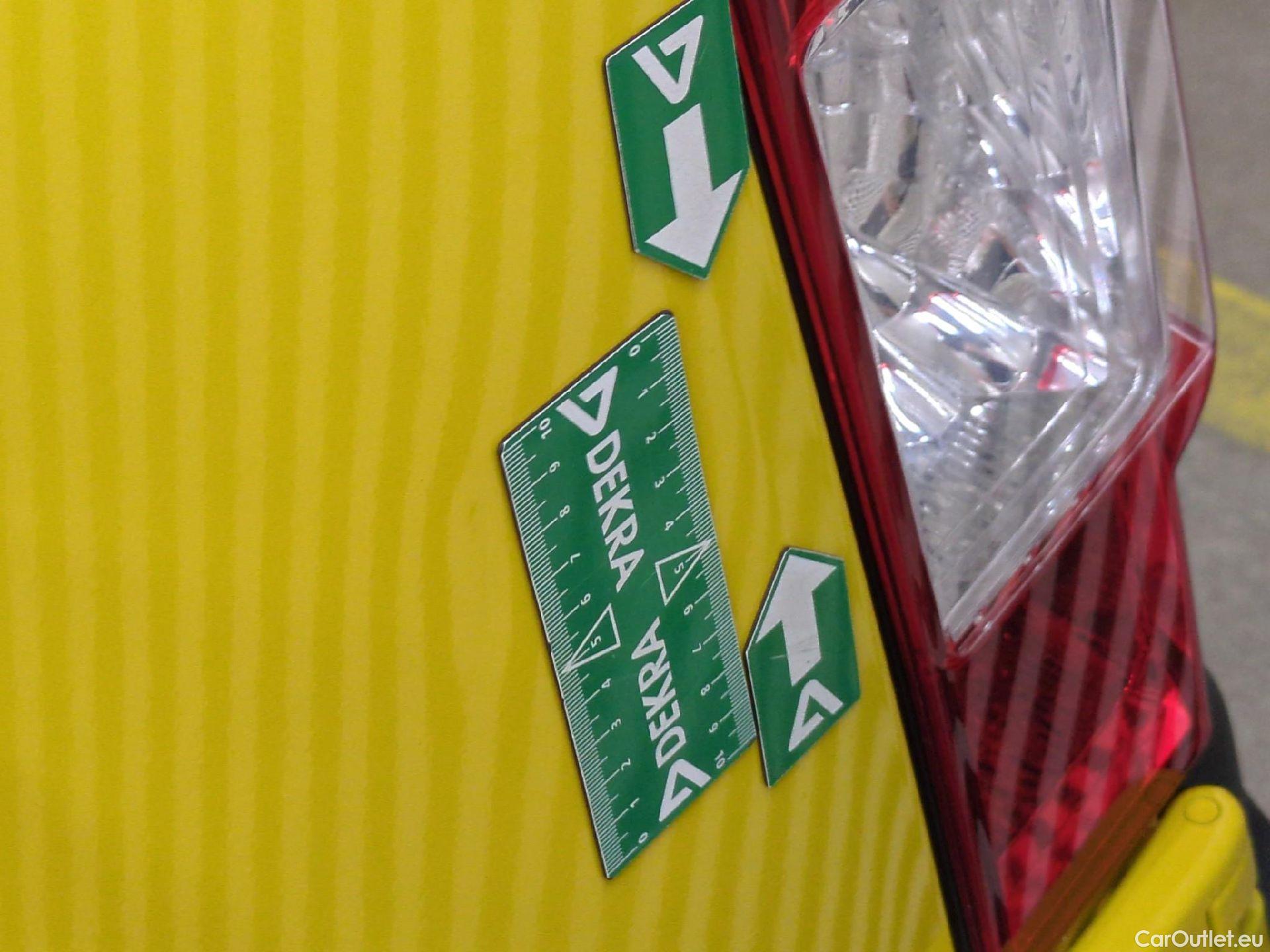  Renault  Master RENAULT  / 2019 / 4P / Fourgon tôlé FG Z.E.Tr CF F3100 L2H2 R75 AI - 19 #37