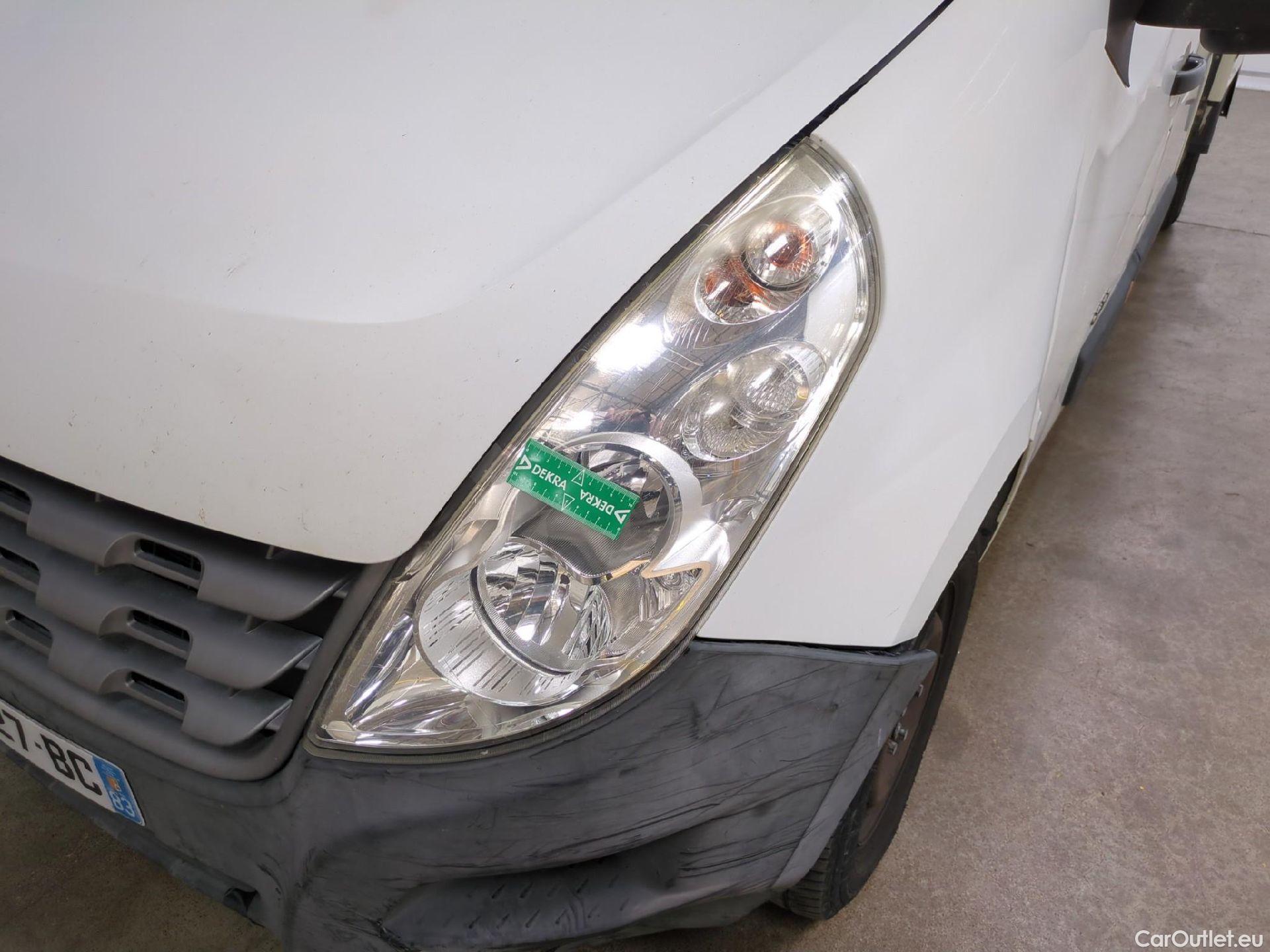  Renault  Master  Chassis dble Cabine L3H1 3 5t 2.3 dCi 145CV BVM6 7 Sieges E5 #93
