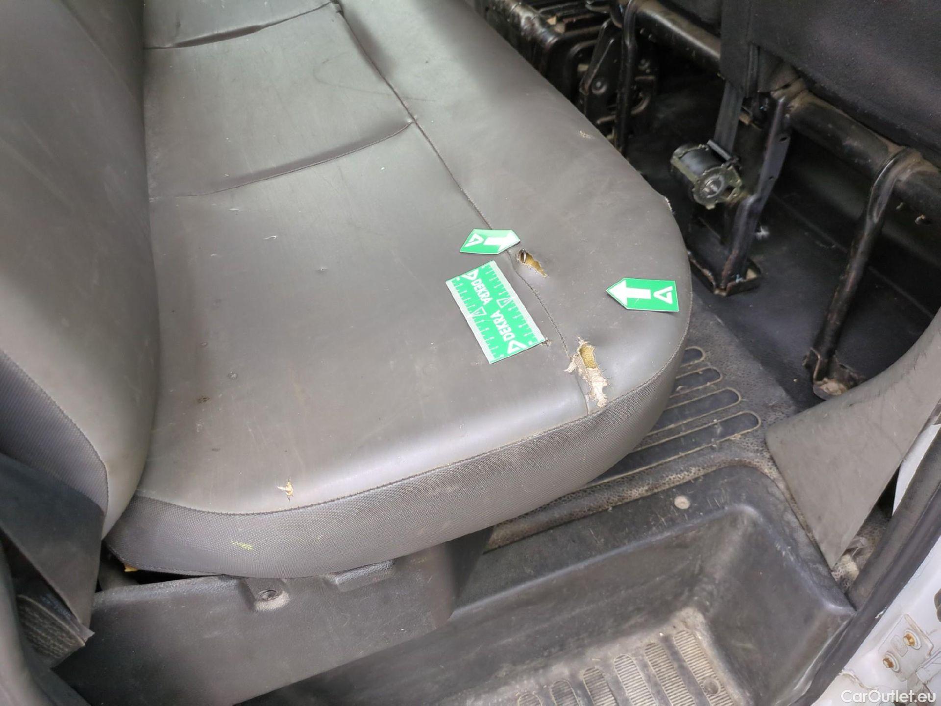  Renault  Master  Chassis dble Cabine L3H1 3 5t 2.3 dCi 145CV BVM6 7 Sieges E5 #27