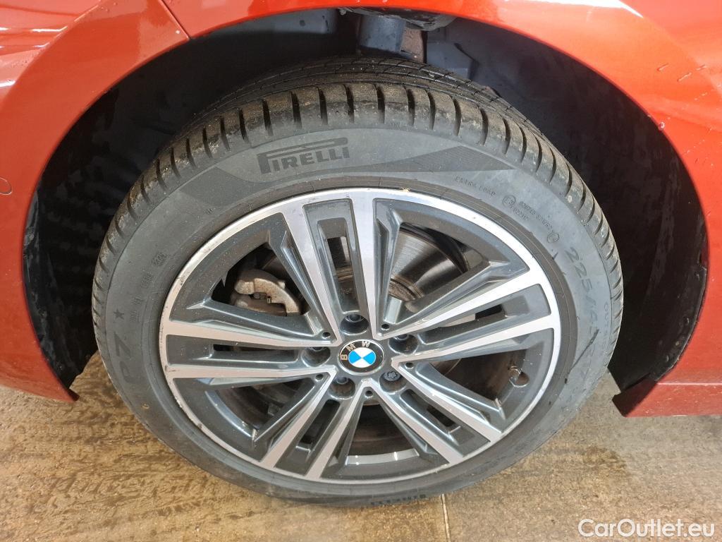  Bmw  Serie 1 BMW Série 1 / 2019 / 5P / Berline 1.5 118I Business Design / VO RECONDITIONNE - PHOTOS AVANT RECONDITIONNEMENT #2