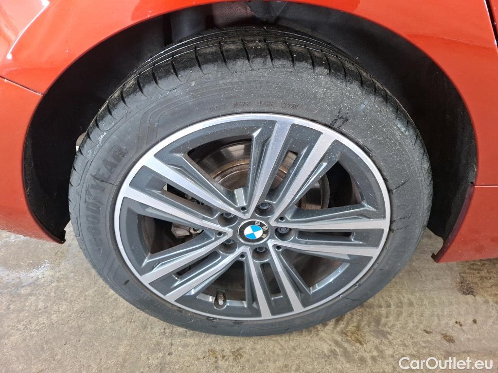  Bmw  Serie 1 BMW Série 1 / 2019 / 5P / Berline 1.5 118I Business Design / VO RECONDITIONNE - PHOTOS AVANT RECONDITIONNEMENT #34