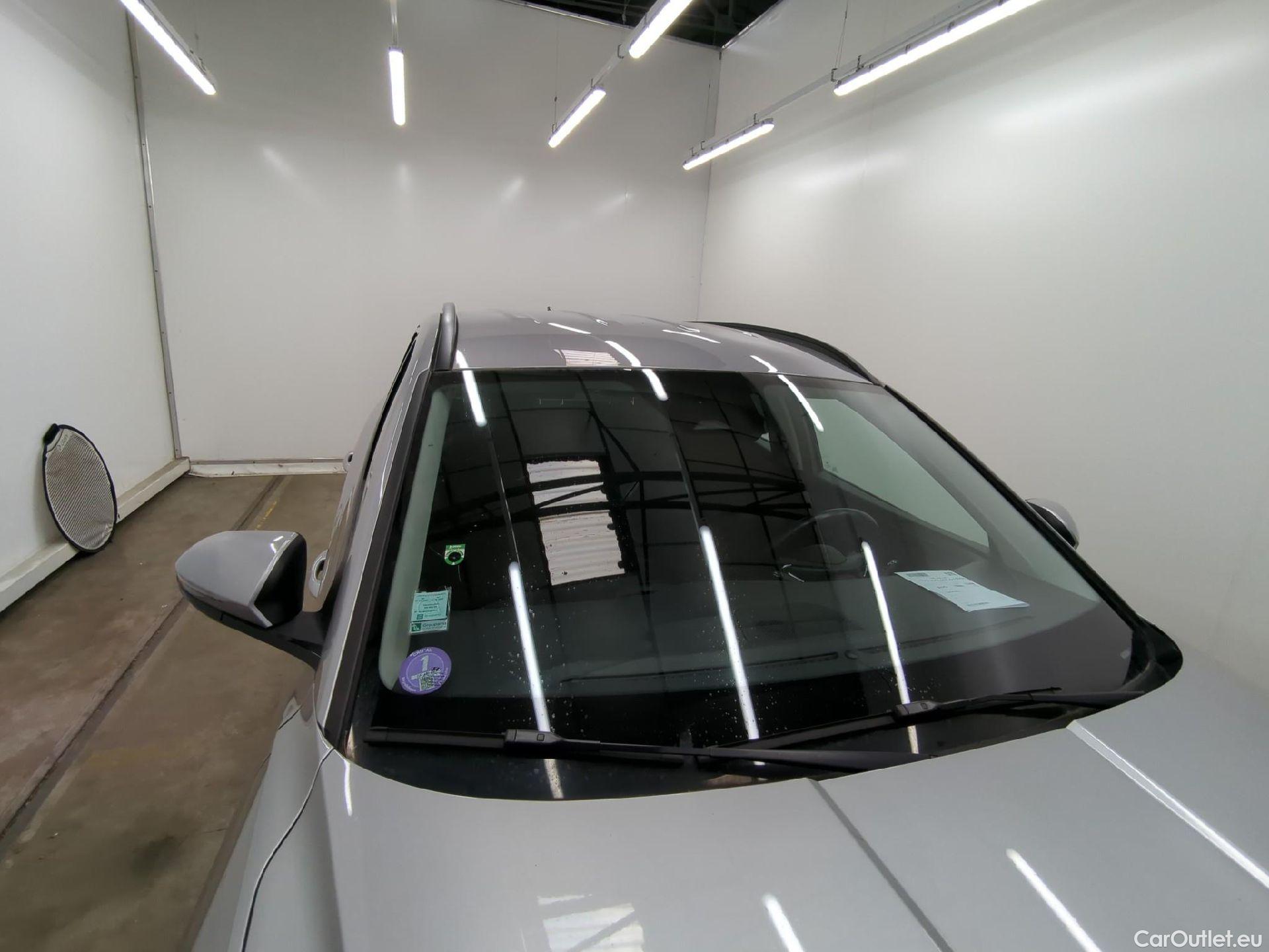  Hyundai  Tucson HYUNDAI  / 2020 / 5P / SUV 1.6 HYBRID 230 BUSINESS #2
