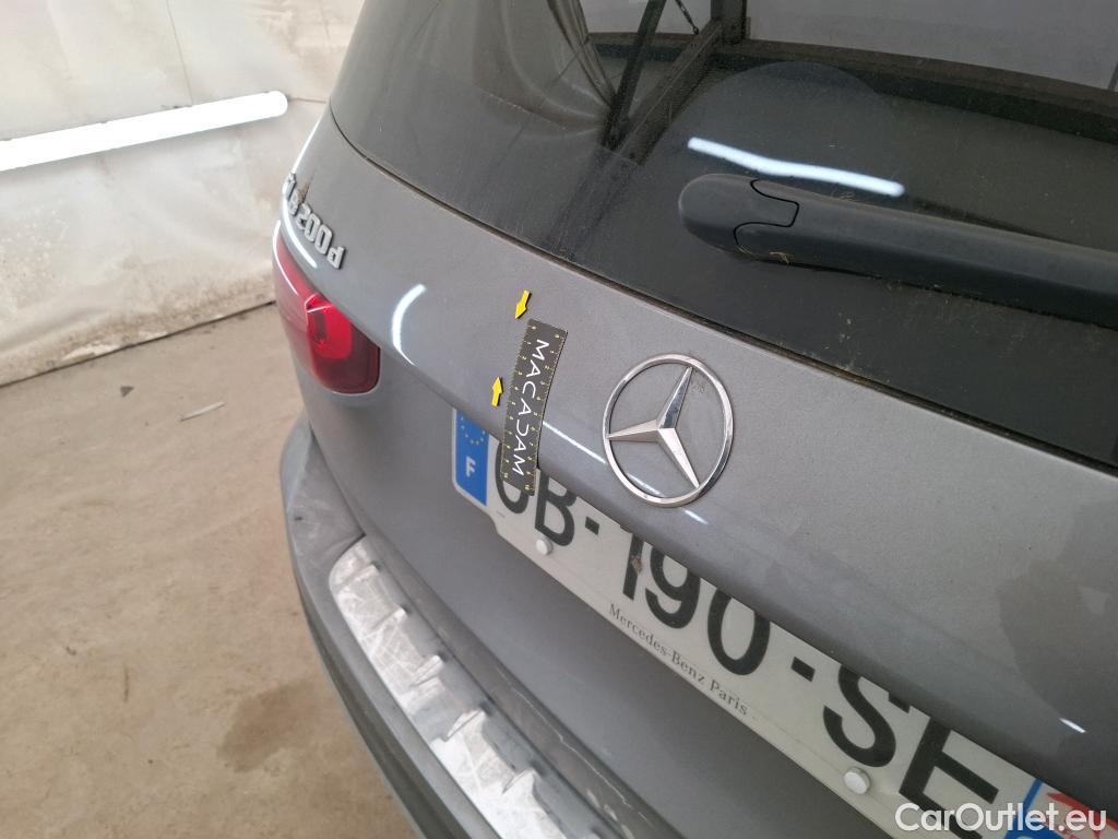  Mercedes  GLB MERCEDES-BENZ  / 2019 / 5P / SUV  200 d Business Line #33