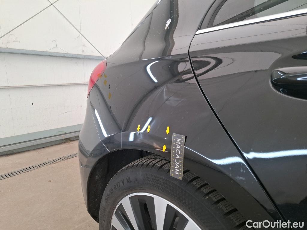  Mercedes  A-Klasse MERCEDES-BENZ Classe A Compact / 2018 / 5P / Berline A 200 Business Line 7G-DCT #15