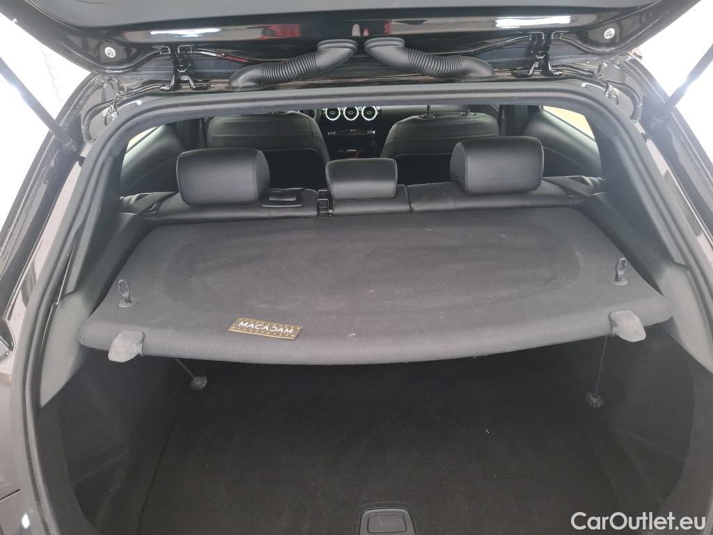  Mercedes  A-Klasse MERCEDES-BENZ Classe A Compact / 2018 / 5P / Berline A 200 Business Line 7G-DCT #21