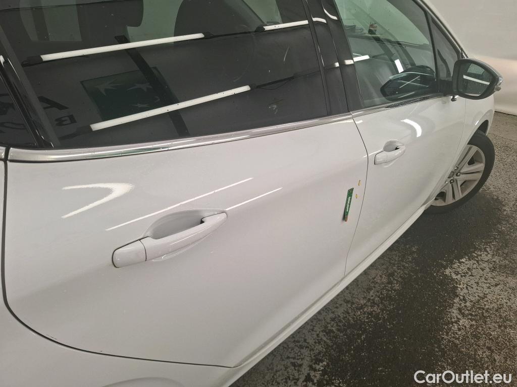  Peugeot  208 PEUGEOT  / 2015 / 5P / Berline &BLUEHDI 100 €6.c S&S ALLURE BUSINESS #9