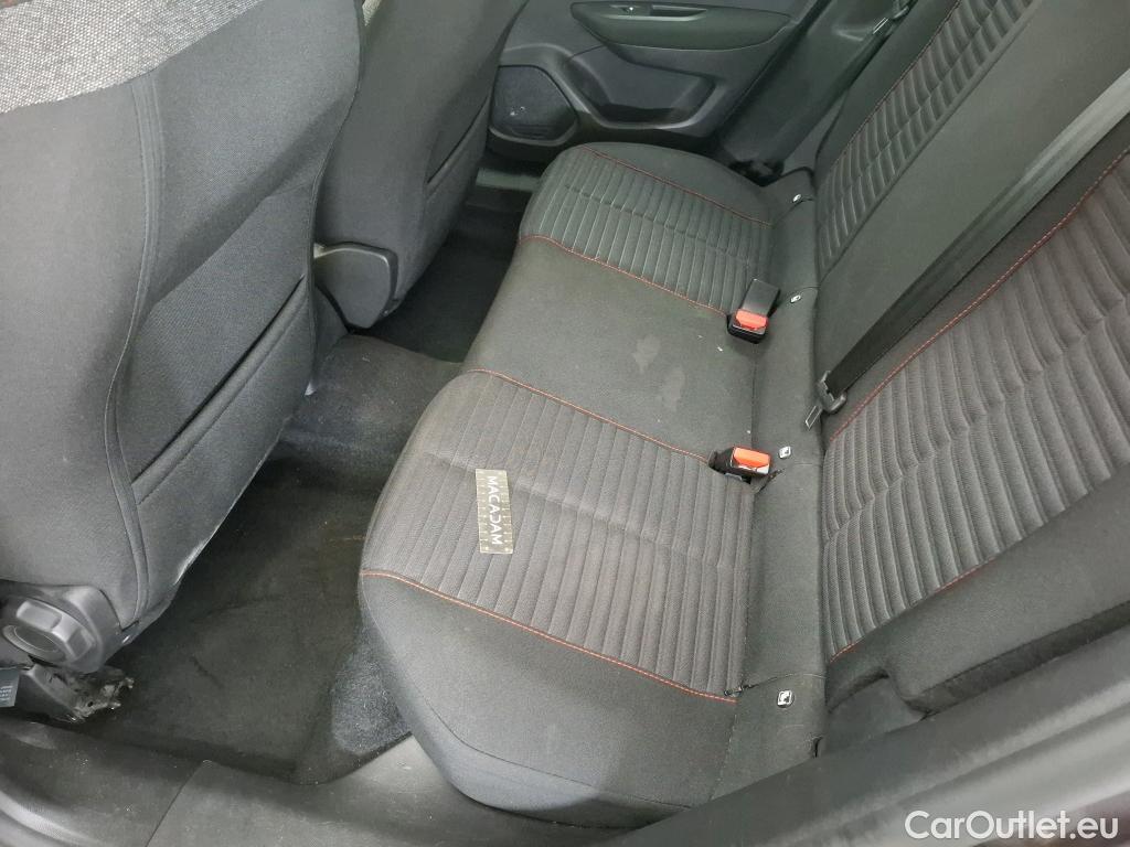  Peugeot  2008  Active Business 1.5 HDi 130CV BVA8 E6d / VO RECONDITIONNE - PHOTOS AVANT RECONDITIONNEMENT #16