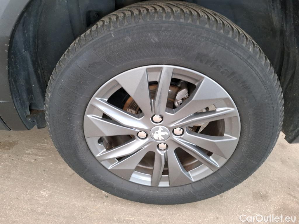  Peugeot  2008  Active Pack 1.5 HDi 110CV BVM6 E6d #9