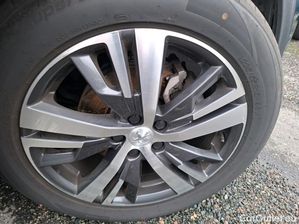  Peugeot  5008  Allure Pack 1.5 HDi 130CV BVA8 7 Sieges E6d / VO RECONDITIONNE - PHOTOS AVANT RECONDITIONNEMENT #11