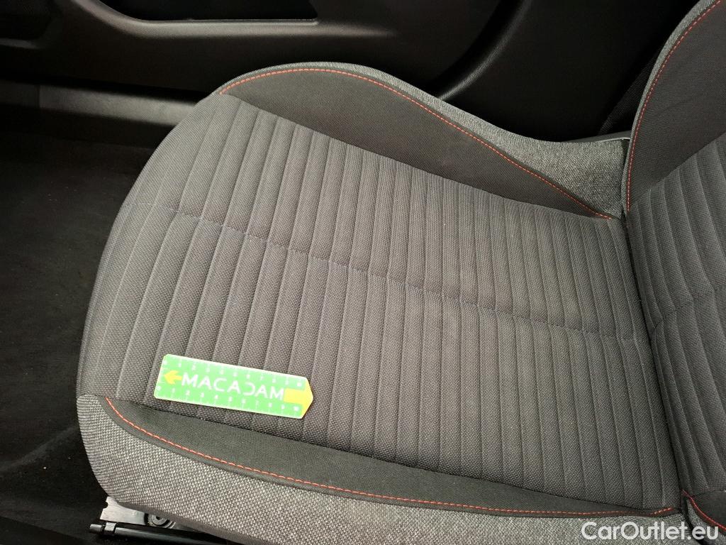  Peugeot  2008  Active Pack 1.5 HDi 110CV BVM6 E6d #10