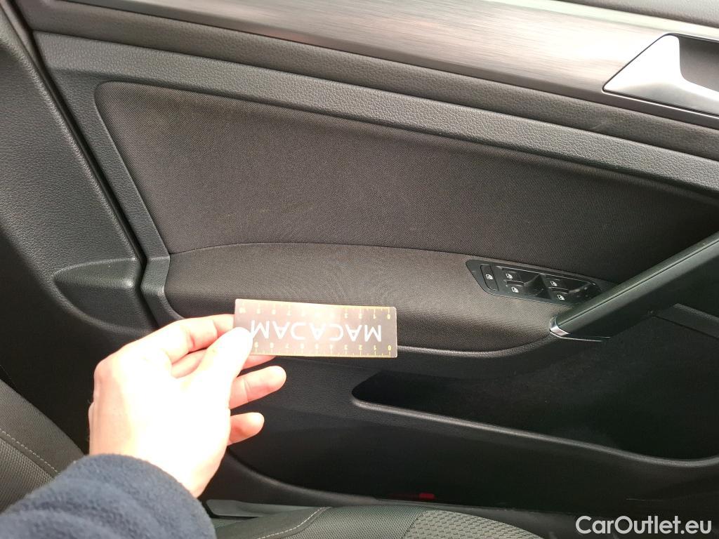  Volkswagen  Golf  VII Berline Connect Start-Stopp 1.0 TSI 115CV BVA7 E6dT #44