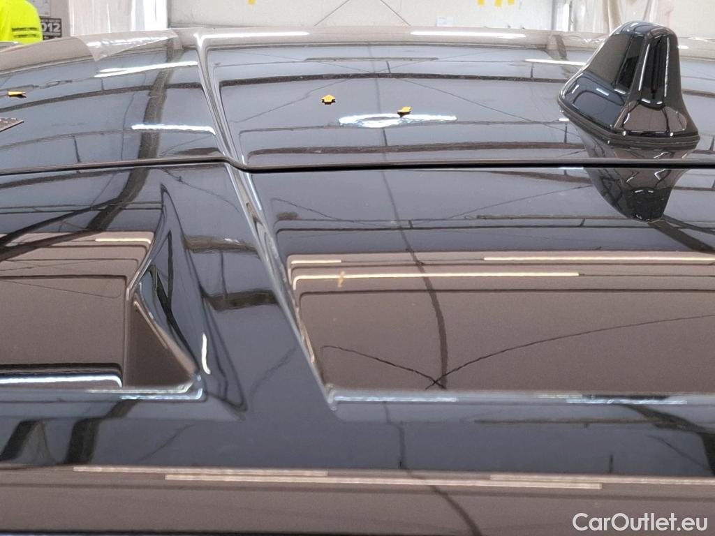  Toyota  C-HR TOYOTA  / 2016 / 5P / SUV 1.8 HYBRIDE 122 GRAPHIC #25