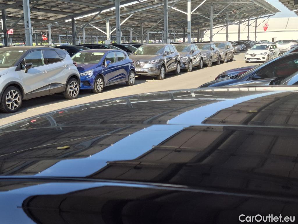  Toyota  C-HR TOYOTA  / 2016 / 5P / SUV 1.8 HYBRIDE 122 GRAPHIC #34