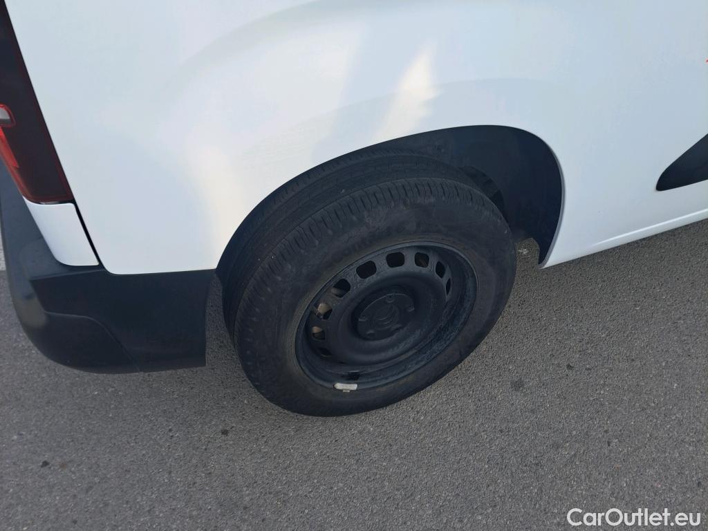 Citroen  Berlingo CITROEN  / 2018 / 3P / furgón derivado de turismo Talla M BlueHDi 100 CONTROL #35