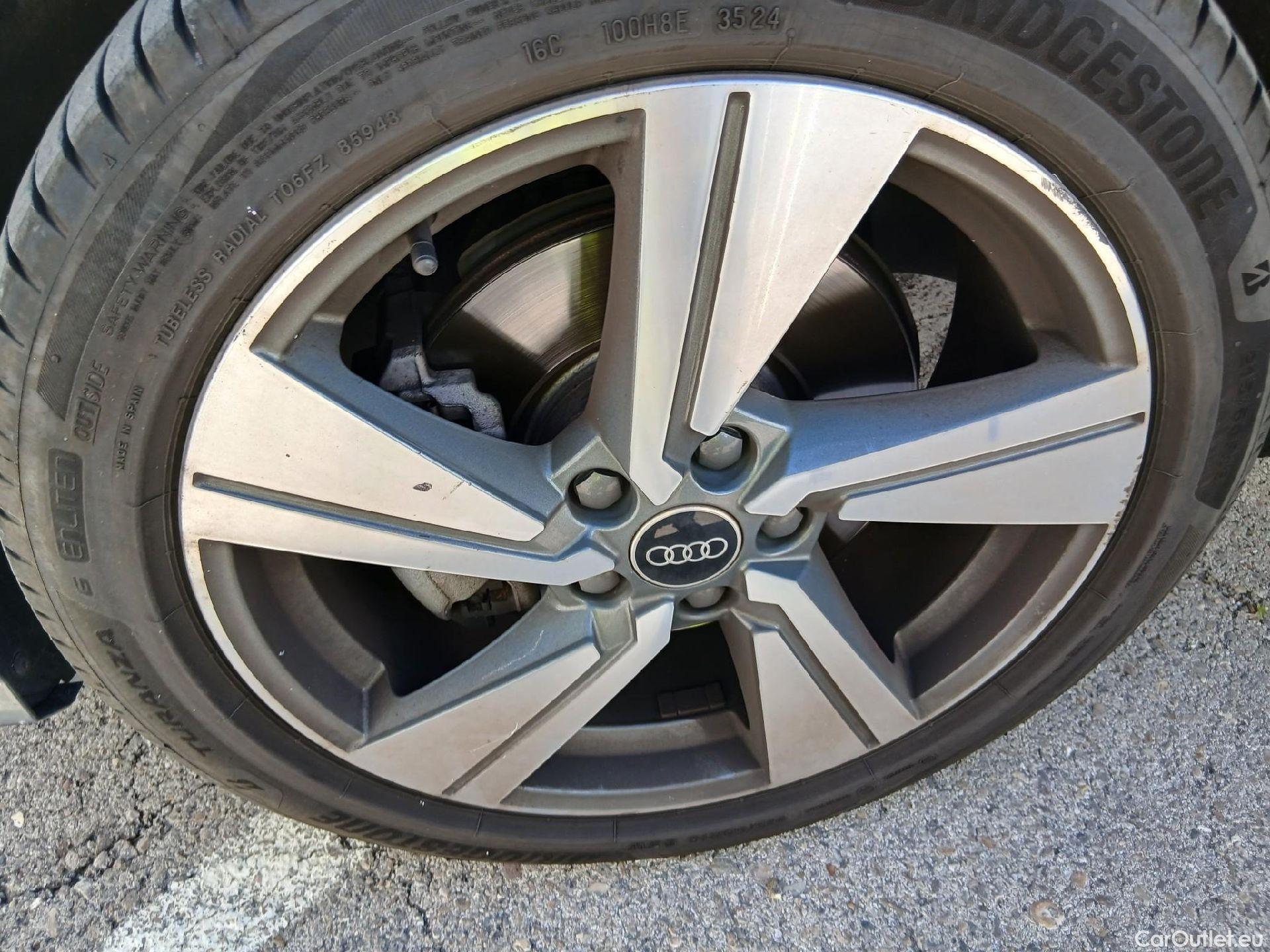  Audi  Q2 AUDI  / 2020 / 5P / todoterreno S line 35 TDI 110kW quattro S tronic #13