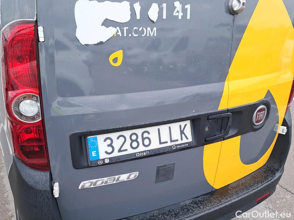 Fiat  Doblo FIAT Doblò Cargo/2015/3P/furgón derivado de turismo Cargo Base Plus 1.3 Mjet 59kW (80CV) #7