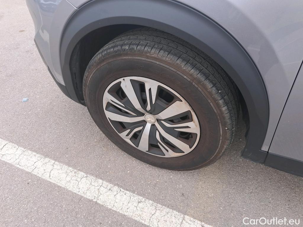  Peugeot  2008 PEUGEOT  Active BlueHDI 110 CV #43
