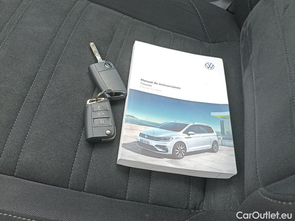  Volkswagen  Touran VOLKSWAGEN  / 5P / Sport 2.0 TDI 150 CV DSG #14