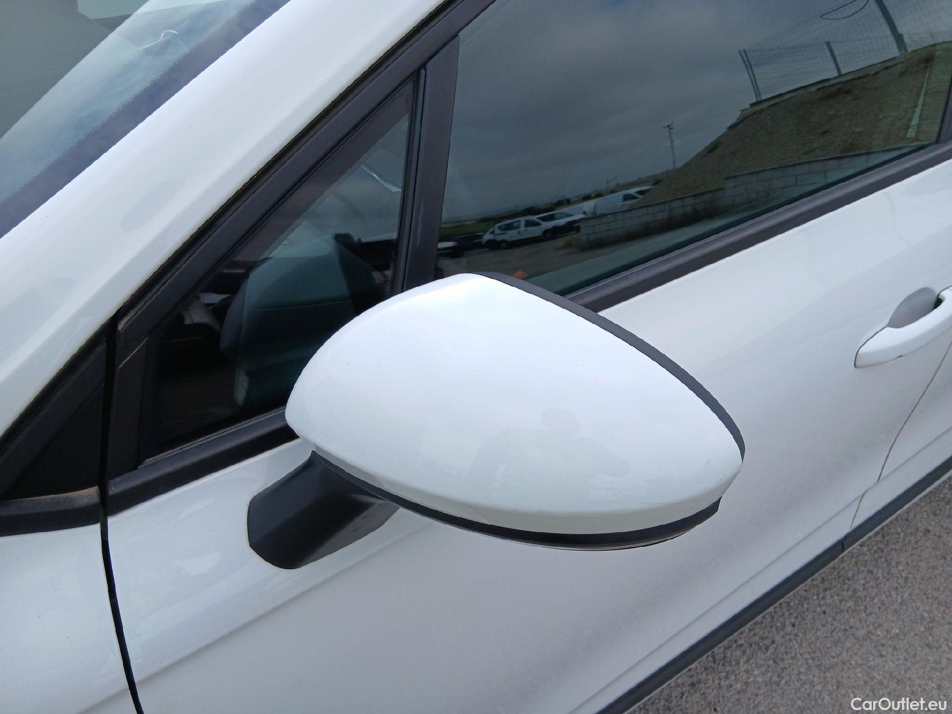  Renault  Clio RENAULT  / 5P / Intens TCe 91 CV #7