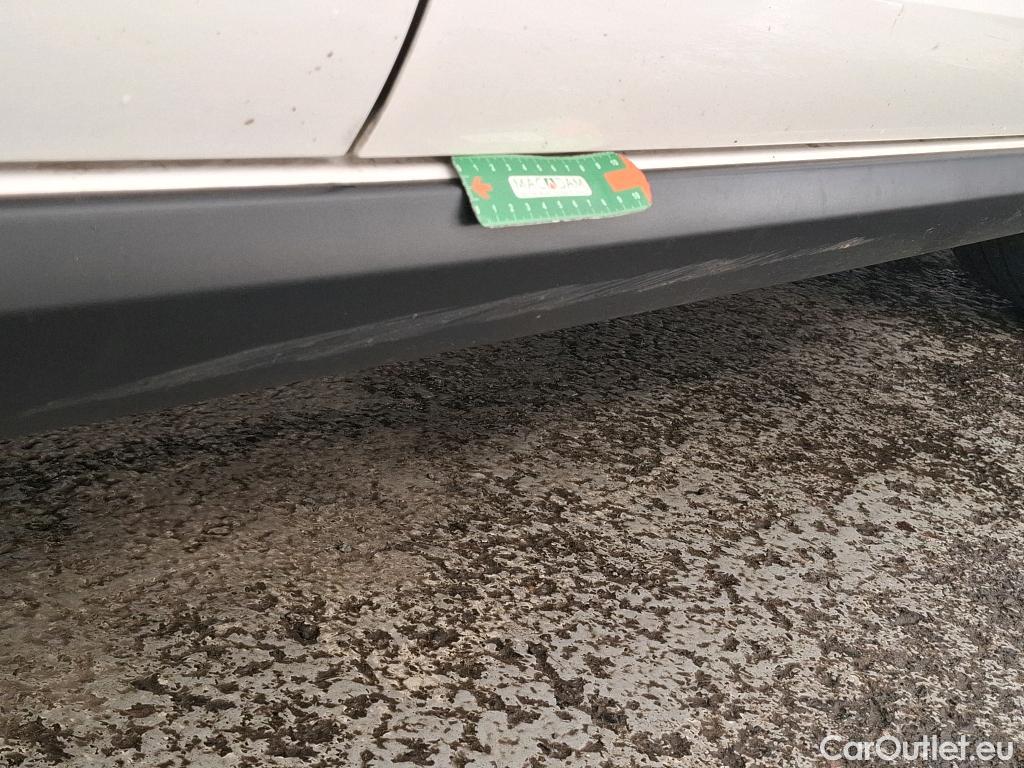  Citroen  C3 CITROEN  Société / 2020 / 5P / Berline PureTech 83 S&S BVM Feel #27