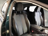  Peugeot  3008 PEUGEOT  / 2020 / 5P / SUV BLUEHDI 130 EAT8 SeS ALLURE #13
