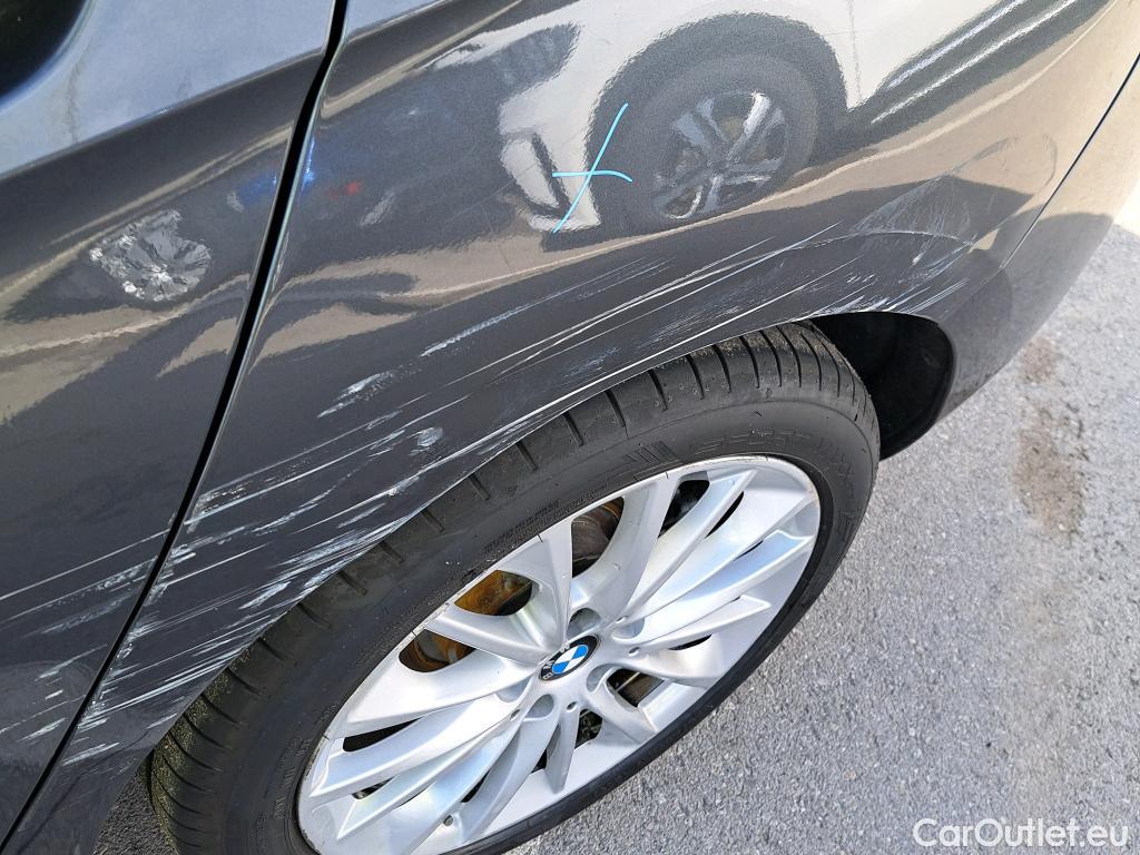  Bmw  Serie 1 BMW  / 2019 / 5P / berlina con portón 118i #2