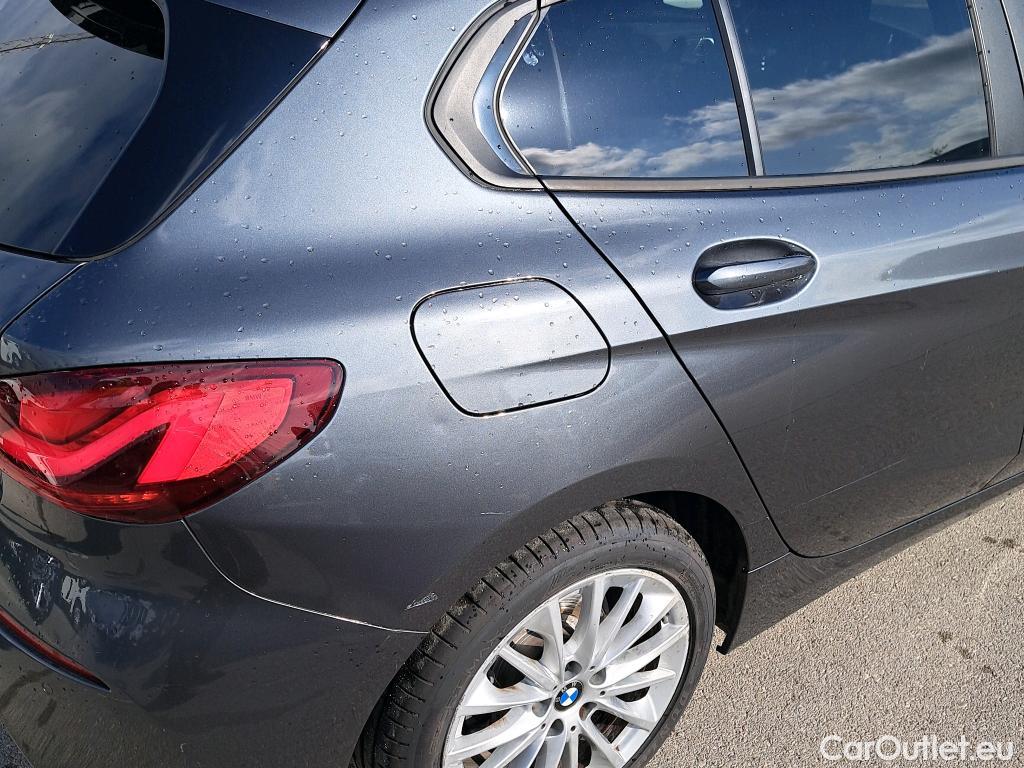  Bmw  Serie 1 BMW  / 2019 / 5P / berlina con portón 118i #5