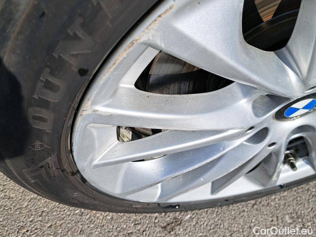  Bmw  Serie 1 BMW  / 2019 / 5P / berlina con portón 118i #10