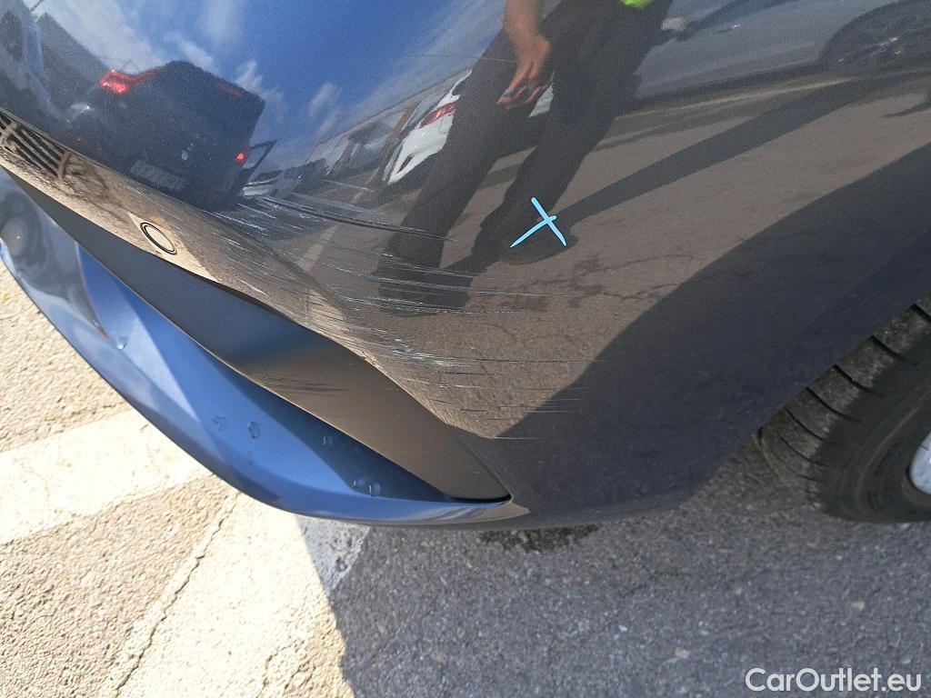  Bmw  Serie 1 BMW  / 2019 / 5P / berlina con portón 118i #14