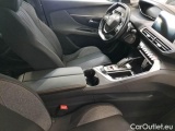  Peugeot  5008 PEUGEOT  / 2017 / 5P / SUV BLUEHDI 130 BUSINESS EAT8 S/S AUT. #121