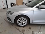  Skoda  Octavia SKODA  WAGON / 2020 / 5P / STATION WAGON 2.0 TDI EVO 110KW STYLE DSG #91