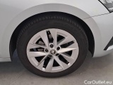 Skoda  Octavia SKODA  WAGON / 2020 / 5P / STATION WAGON 2.0 TDI EVO 110KW STYLE DSG #101