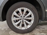  Volkswagen  Tiguan VOLKSWAGEN  / 2016 / 5P / SUV 2.0 TDI SCR 110KW BUSINESS BMT 4MOT DSG #18