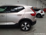  Volvo  XC 40 VOLVO XC40 / 2021 / 5P / SUV T2 AUTOMATICO CORE #68