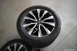  Volvo  XC60  Plus Dark AWD 2.0 B4 145KW AT8 E6d #61
