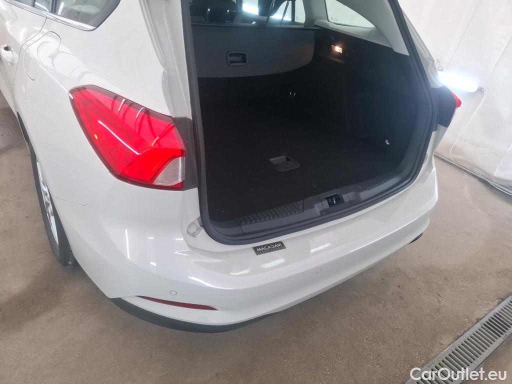  Ford  Focus FORD  SW / 2018 / 5P / Break SW - 1.5 EcoBlue 120 auto Trend Business #17