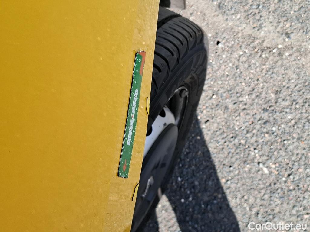  Renault  Master RENAULT  / 2019 / 4P / Fourgon tôlé FG Z.E.Tr CF F3100 L3H2 R75 AI - 19 #36