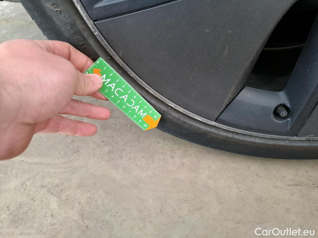  Tesla  Model 3 TESLA  / 2018 / 4P / Berline - #19