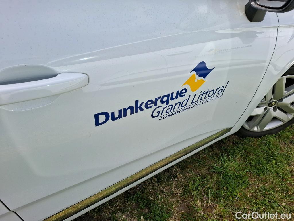  Renault  Clio  V Business 1.6 E-TECH Hybrid 140CV BVA6 E6d #8