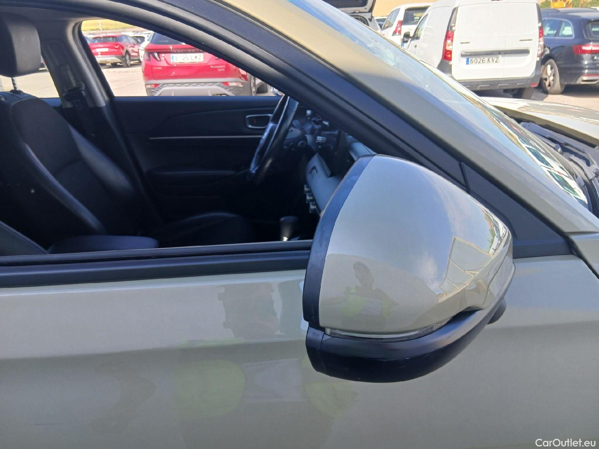  Honda  HR-V HONDA  / 2021 / 5P / todoterreno 1.5 i-MMD Advance 4x2 #20