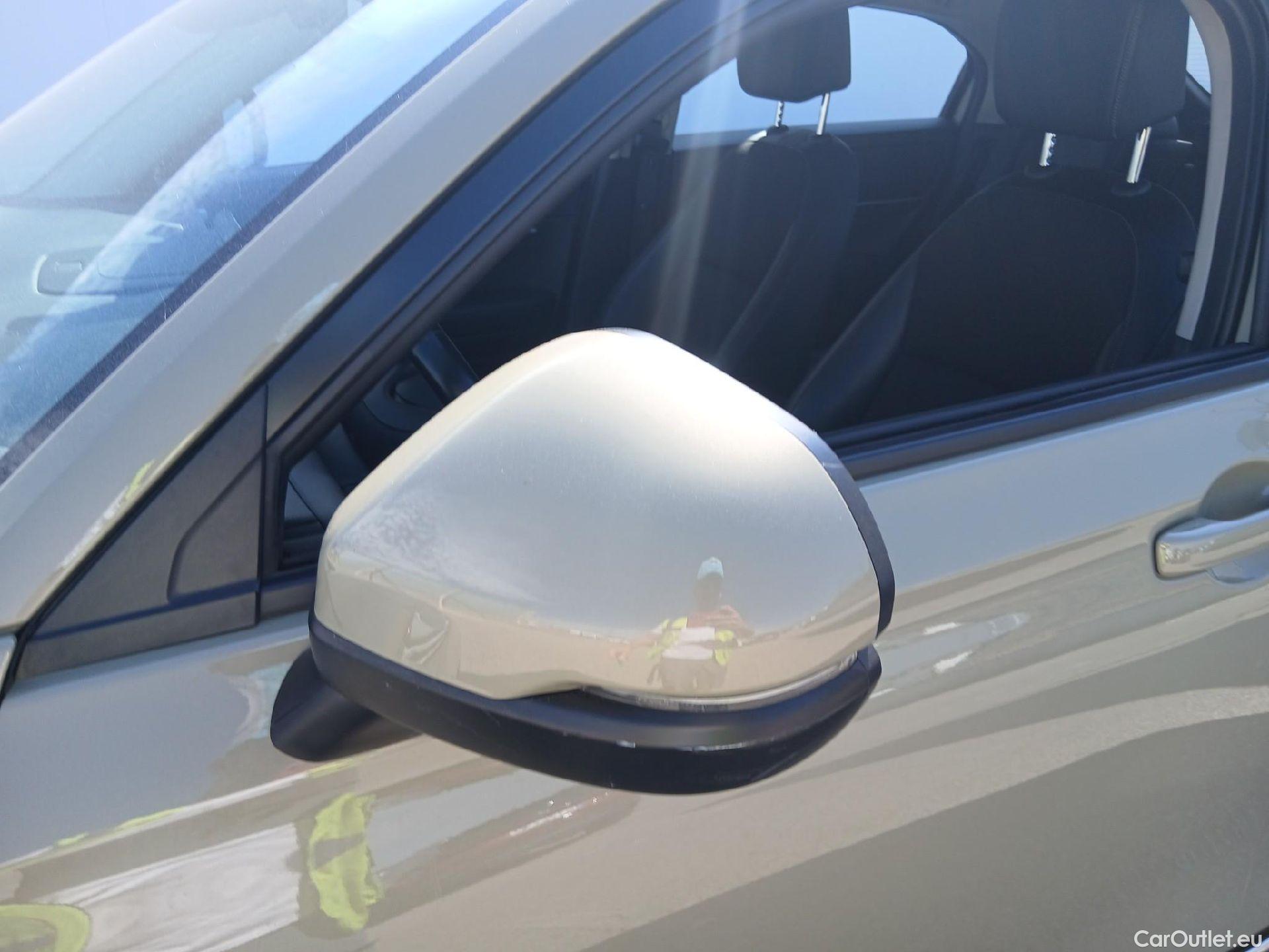  Honda  HR-V HONDA  / 2021 / 5P / todoterreno 1.5 i-MMD Advance 4x2 #5